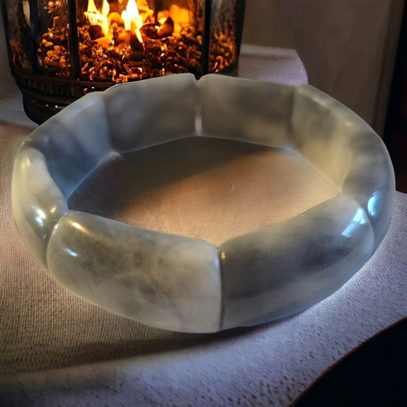 Artistic White Black Jadeite Jade Rectangular Cut Stone Bangle Bracelet Elastic - Picture 4 of 6